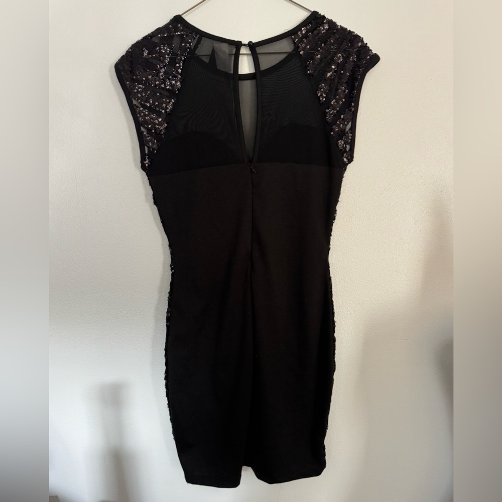 Windsor Sequin Party Dress - Picture 3 of 3